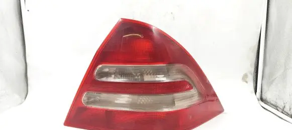 Mercedes-Benz C W203 Rear/tail lights