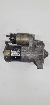 Peugeot 206 Starter motor M000T82081