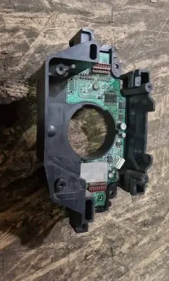 Multifunctional control switch/knob