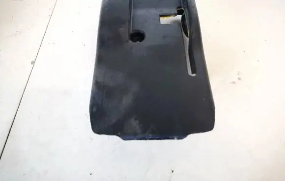 Volkswagen Golf IV Steering wheel column trim