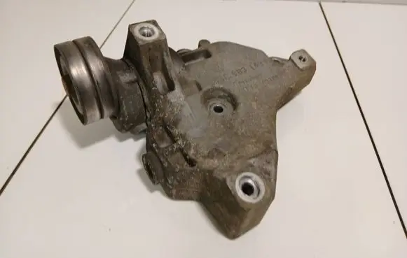 Volkswagen PASSAT B7 A/C compressor mount bracket 03C903143B