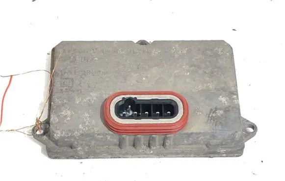 Opel Signum Voltage converter/converter module 5DV008290