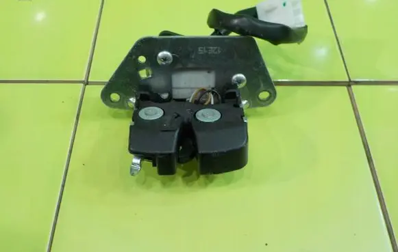 Peugeot Bipper Tailgate exterior lock 