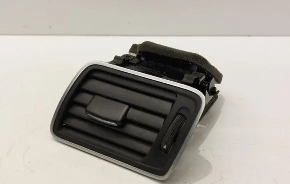 Dashboard side air vent grill/cover trim