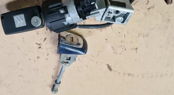 Citroen C5 Ignition lock