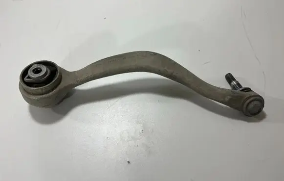 BMW iX Front lower control arm/wishbone 8864693 6878073