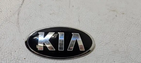 KIA Picanto Manufacturer badge logo/emblem 863182T00