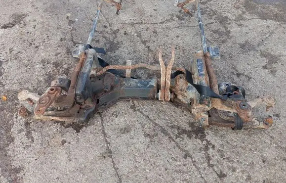 Volkswagen Transporter - Caravelle T4 Front subframe