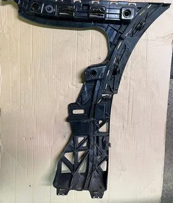 Mercedes-Benz GLC X253 C253 Bumper support mounting bracket corner A2538850121 A2538800512