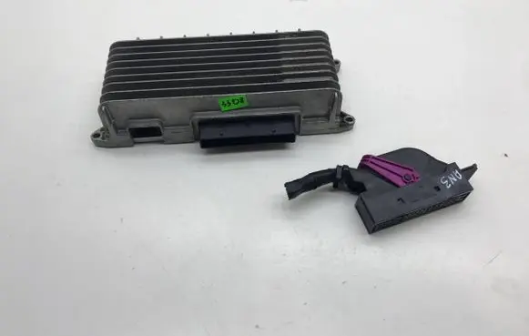 Audi A6 S6 C6 4F Sound amplifier 4F0910223K 4F0035223L 720300800100