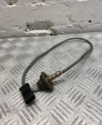 BMW 7 G11 G12 Lambda probe sensor 8650475