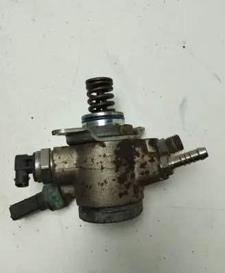 Audi A7 S7 4G Fuel injection high pressure pump 06E906051K 510P66Z1