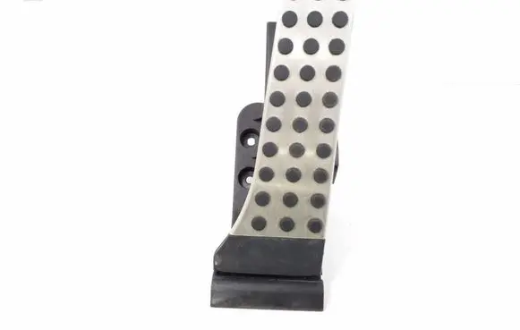 Mercedes-Benz CLS C218 X218 Accelerator throttle pedal A2043000204