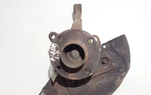 Volkswagen PASSAT B3 Front wheel hub