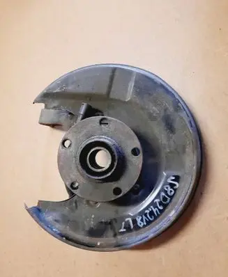 Audi A8 S8 D2 4D Rear wheel hub spindle/knuckle 