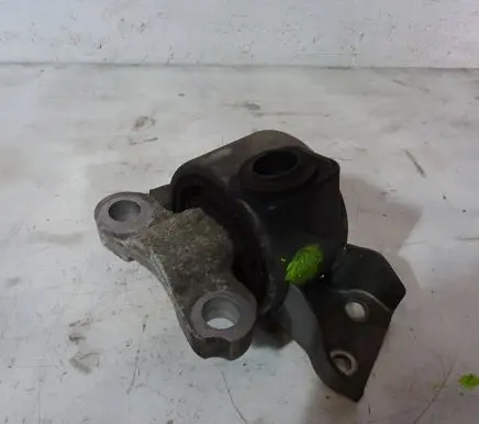 Opel Corsa E Engine mount vacuum valve 13130739