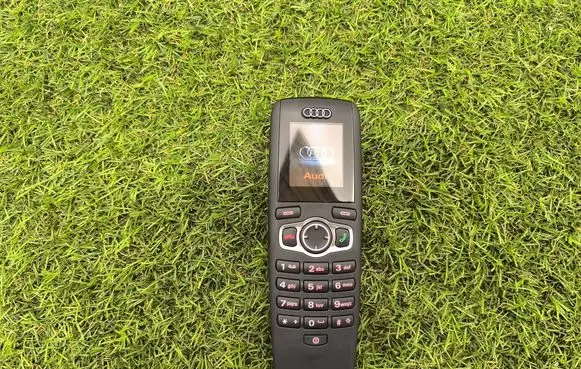 Audi A8 S8 D4 4H Phone 4F0910393AD 4F0862393 P11002326321