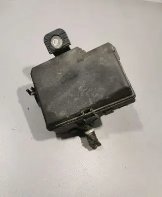Toyota Yaris Fuse box set 82111F5370A