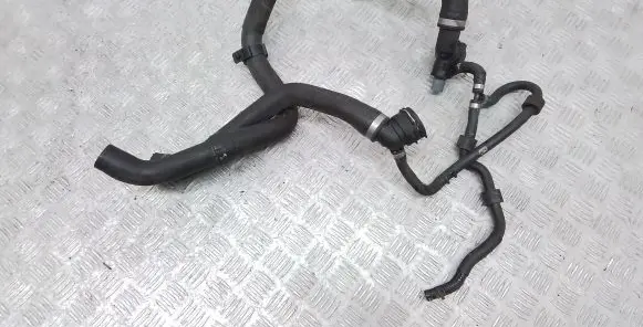 Volkswagen Jetta USA Engine coolant pipe/hose 5Q0121049 5Q0122291BQ