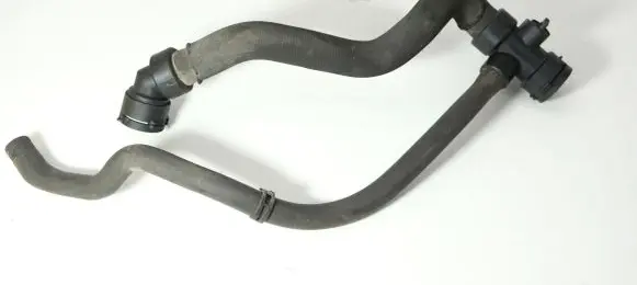 Audi A4 S4 B7 8E 8H Engine coolant pipe/hose 8E0121049T