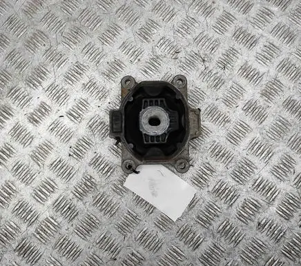Jaguar I-Pace Engine mount bracket J9D37M121AD