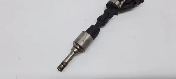 Volvo V70 Fuel injector BM5G9F593BA