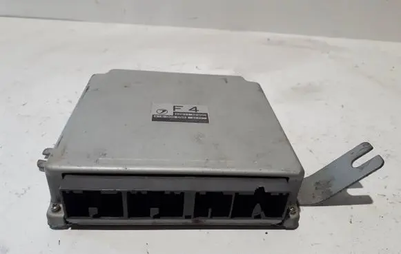 Subaru Forester SF Engine control unit/module 22611AE900 A18000DQ5