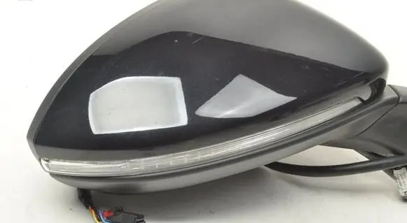 Volkswagen Golf VII Front door electric wing mirror 