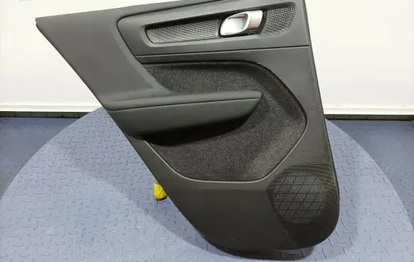 Volvo XC40 Door card panel trim set 