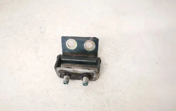 Mazda 626 Tailgate/trunk/boot hinge