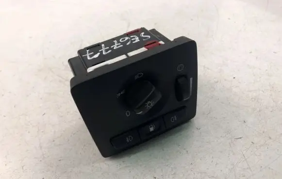 Volvo V50 Light switch 30739299