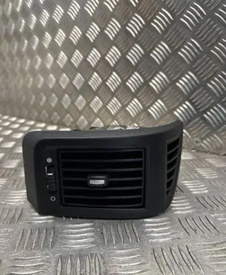 Citroen Jumper Dashboard side air vent grill/cover trim LS385812 C819 ST435821