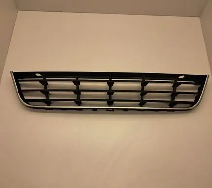 Volkswagen PASSAT B6 Front bumper lower grill 3C0853677