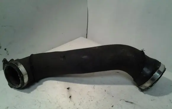 Audi A8 S8 D3 4E Intercooler hose/pipe 4E0145737L