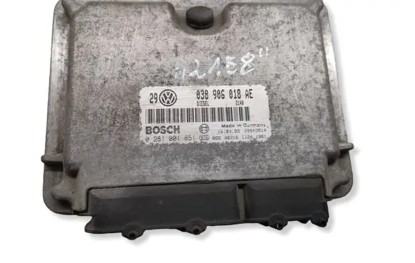Audi A4 S4 B6 8E 8H Engine control unit/module 038906018AE 0281001851 28SA3814