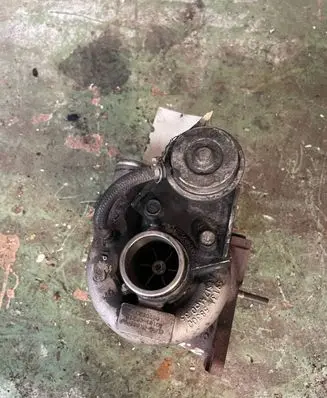 Peugeot Boxer Turbo 4913105212 6U336K682AF