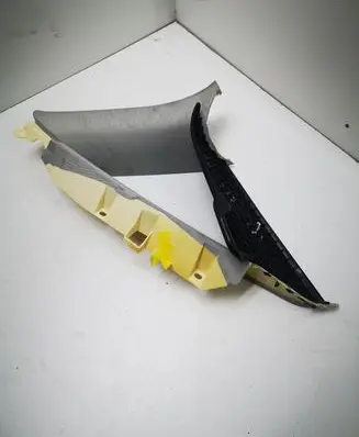 Audi A6 S6 C7 4G (D)pillar trim (top) 4G5967287