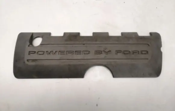 Ford Mustang VI Engine cover (trim) CR3E6P067BC