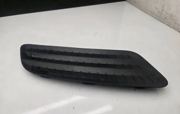 Mercedes-Benz Sprinter W907 W910 Bonnet/hood grill A9108360500
