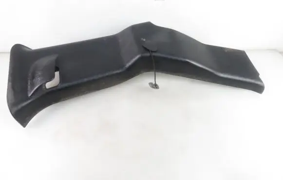 Hummer H2 (A) pillar trim 