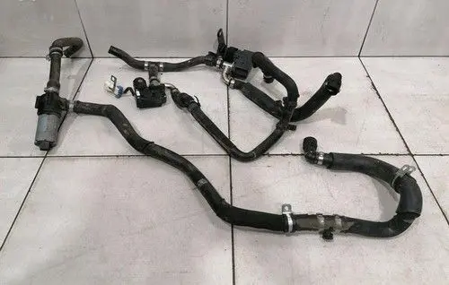 Ferrari FF Coolant heater control valve 67444900