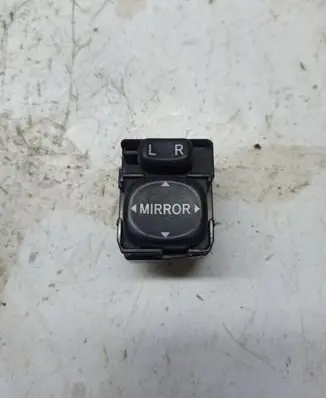 Toyota Corolla E120 E130 Wing mirror switch