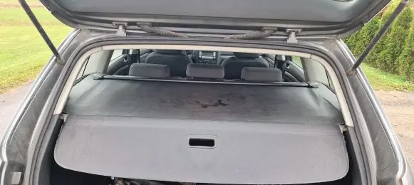 Volkswagen Golf V Parcel shelf
