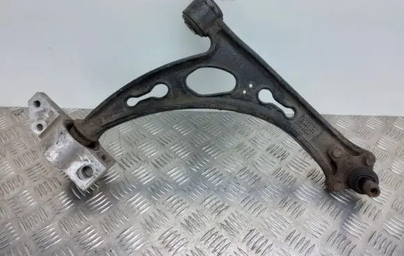 Audi A3 S3 A3 Sportback 8P Front lower control arm/wishbone 1K0407153G