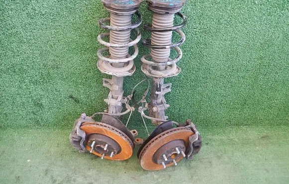Hyundai Tucson TL Front wheel hub spindle knuckle