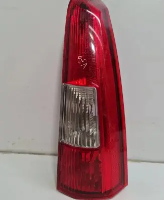 Volvo V70 Rear/tail lights 9154494
