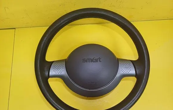 Smart ForTwo I Steering wheel