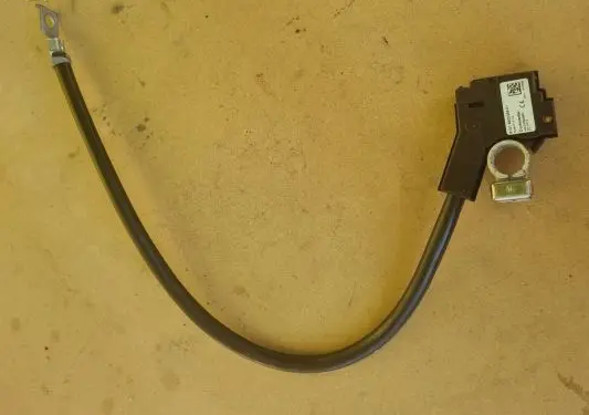 BMW 5 F10 F11 Negative earth cable (battery) 61219302356 6121930235601