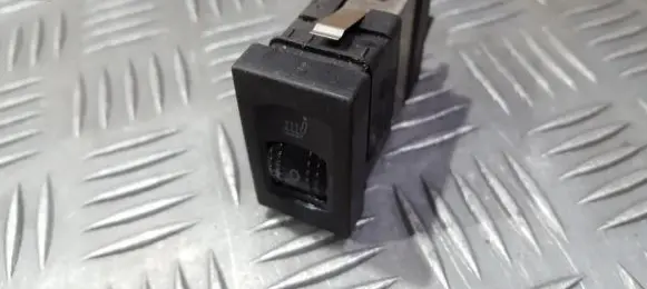 Volkswagen PASSAT B5 Seat heating switch 3B0963563C