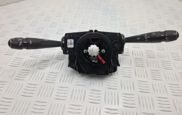 DS Automobiles 4 II Wiper turn signal indicator stalk/switch 98313019ZD02
